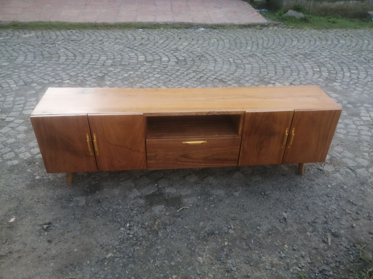 Tv stand 2