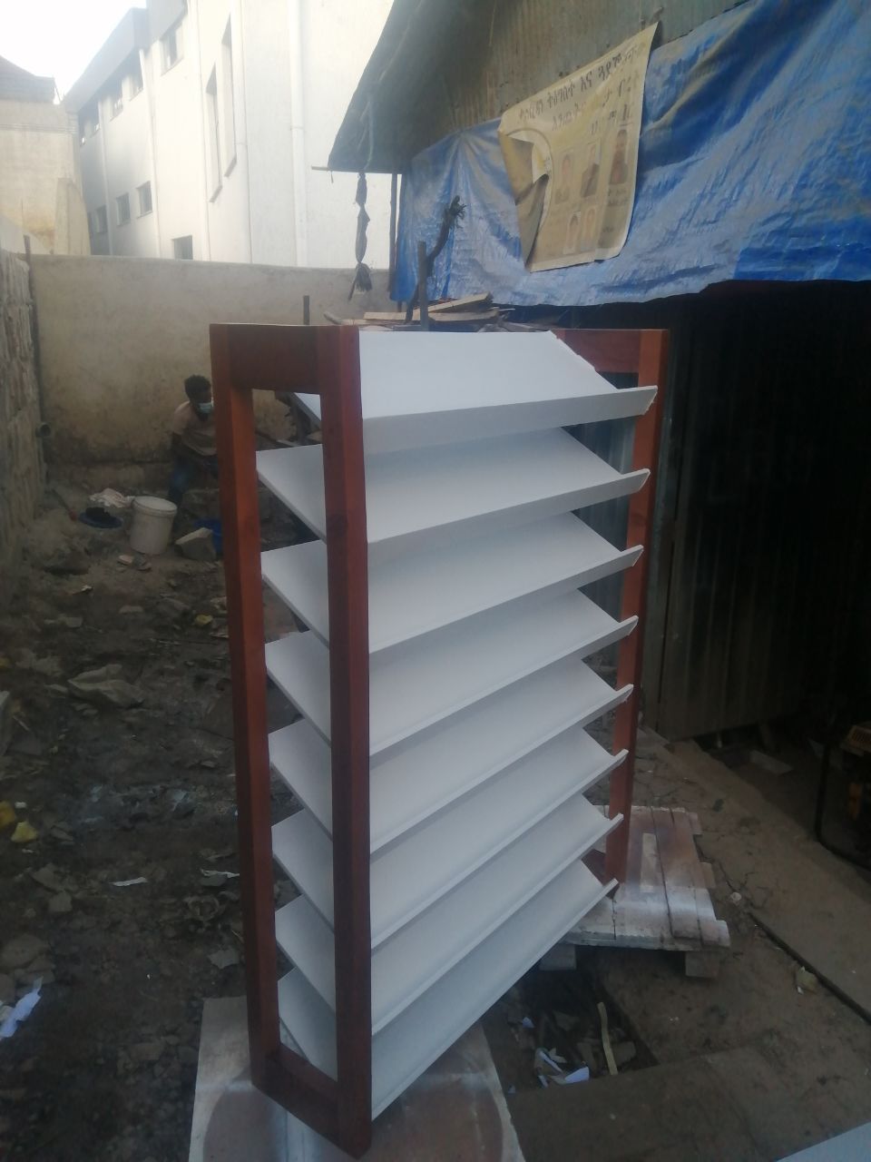 Shoe rack